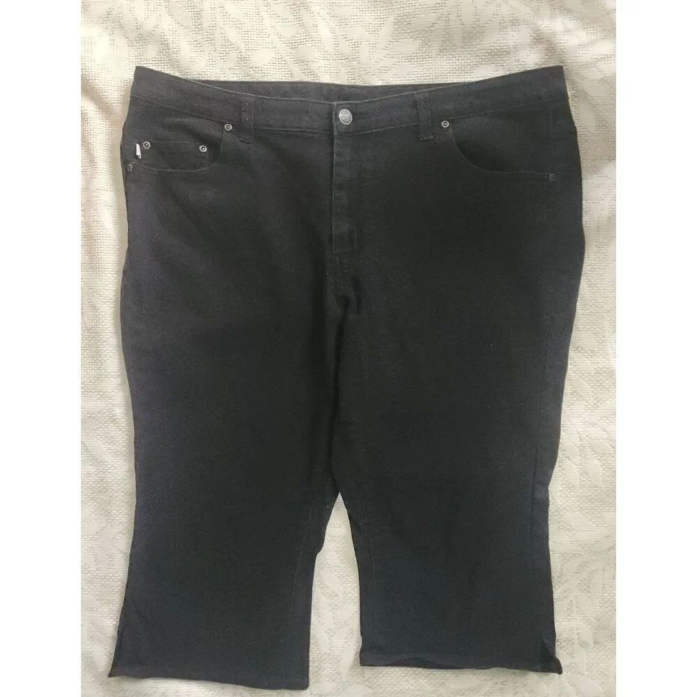 P1  Bobbie Brooks black denim crop pants